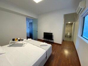 3 bedrooms, iron/ironing board, travel cot, free WiFi