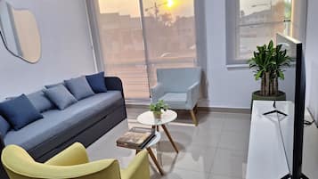 Smart TV y chimenea