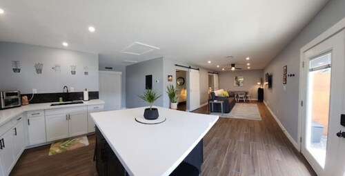 New & Private, Central Location, Pet Friendly