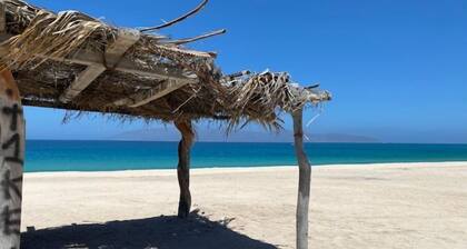 Casita Vista: Ocean Views, Private Hot Tub & You!