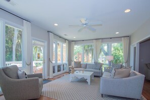 하우스, 침대(여러 개), 발코니, 해변 전망 | 내부