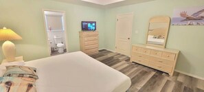 House, Multiple Beds, Patio, Beach View (Casa Rosita) | 3 bedrooms, individually decorated, individually furnished, free WiFi - Casa Rosita (South Padre Island)