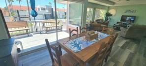 House, Multiple Beds, Patio, Beach View (Casa Rosita) | Dining - Casa Rosita (South Padre Island)