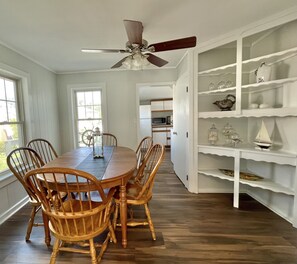 Dining - Relaxing Water view Onset Beach 3 bedrooms walking distance to everything (Wareham)