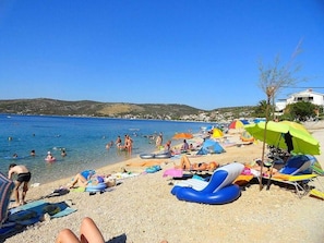 Vlak bij het strand