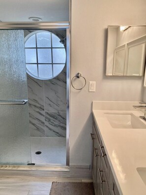 House, Accessible - Grand Luxury Condo Apartment Near Disney Universal 2 (Kissimmee)