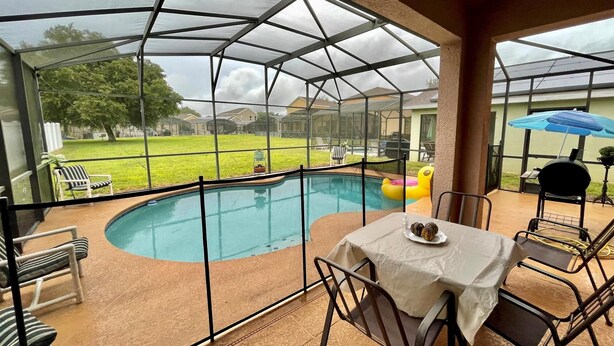 House - Grand Holiday 4BD Pool Home at Disney Universal (Davenport)