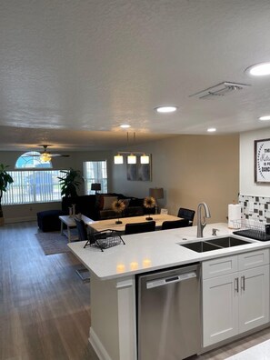 Apartment, Accessible | 3 bedrooms - Grand Family Superior 3BD Condo Near Disney 7 (Kissimmee)