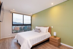 2 slaapkamers, een strijkplank/strijkijzer, gratis wifi, beddengoed