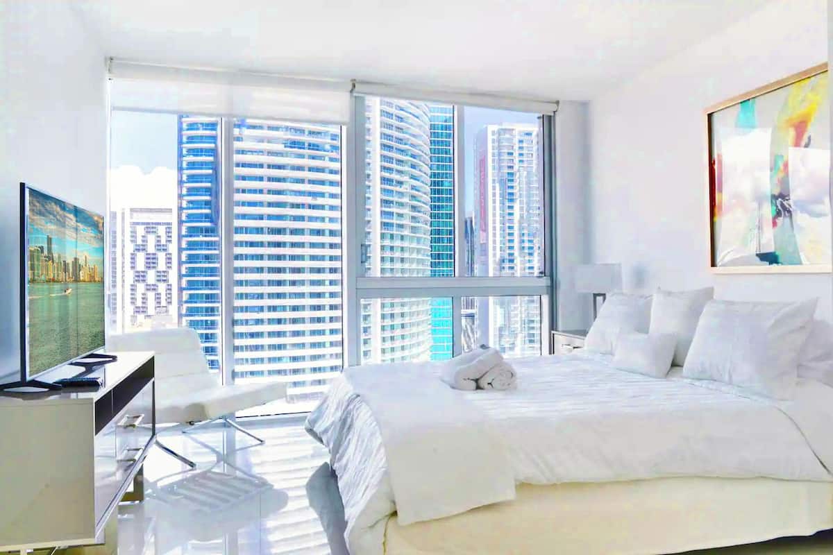 Luxury Condo, 2 Bedrooms, City View | 1 bedroom, premium bedding, individually decorated