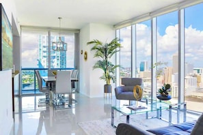 Luxury Condo, 2 Bedrooms, City View | Living area | 50-inch Smart TV with cable channels - Amazing Condos at Icon Brickell With Pool (Miami)