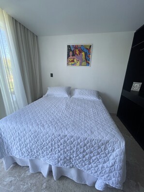 9 bedrooms, iron/ironing board, WiFi, bed sheets