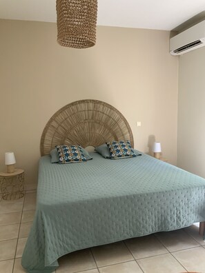 1 Schlafzimmer, Bügeleisen/Bügelbrett, WLAN, Bettwäsche