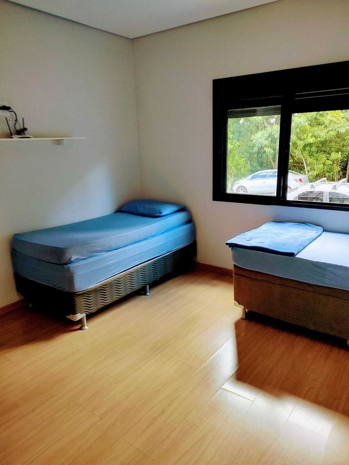 3 Schlafzimmer, Schreibtisch, kostenloses WLAN, Bettwäsche