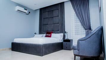 Superior Room | 1 bedroom, individually decorated, individually furnished, desk