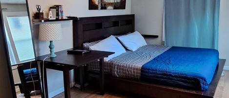 1 habitación, escritorio, tabla de planchar con plancha y wifi gratis