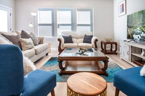 Winners Paradise Steps from Tiger Country - BC1033