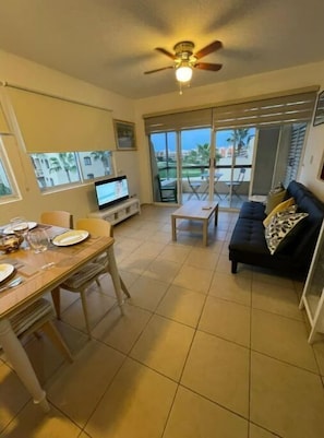 Smart TV - Cabo Beach & Golf & Family (San Jose del Cabo)