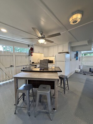 Fridge, microwave, oven, stovetop - Fun & Sun Escape • Walk to Beach, Bars & Boardwalk • Game Room • Pet-Friendly (Carolina Beach)