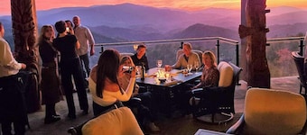 PanoView•Pickleball•PoolTable•Spa•Kings•Arcade•Fire Table•Fireplace•Central