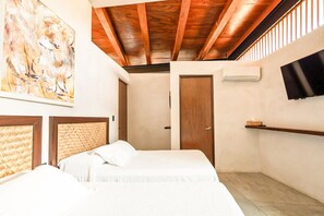 2 quartos, escrivaninha, Wi-Fi de cortesia, roupa de cama