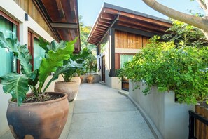 Property grounds - Welcome to Paradise - Luxurious One Bedroom Oasis `Artemisa` with Pool and Lush Tropical Gardens (Sayulita)