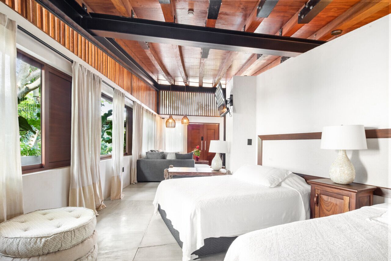 1 soverom, skrivebord, wi-fi (inkludert) og sengetøy