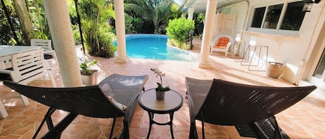 Casa familiare, 3 camere da letto, non fumatori, piscina privata | Terrazza/patio