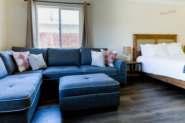 1 dormitorio, escritorio, tabla de planchar con plancha y wifi gratis