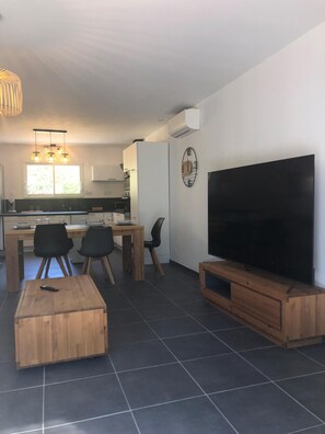 Interior - Villa au Coeur de la Vallée de Cèze (Saint-Laurent-de-Carnols)