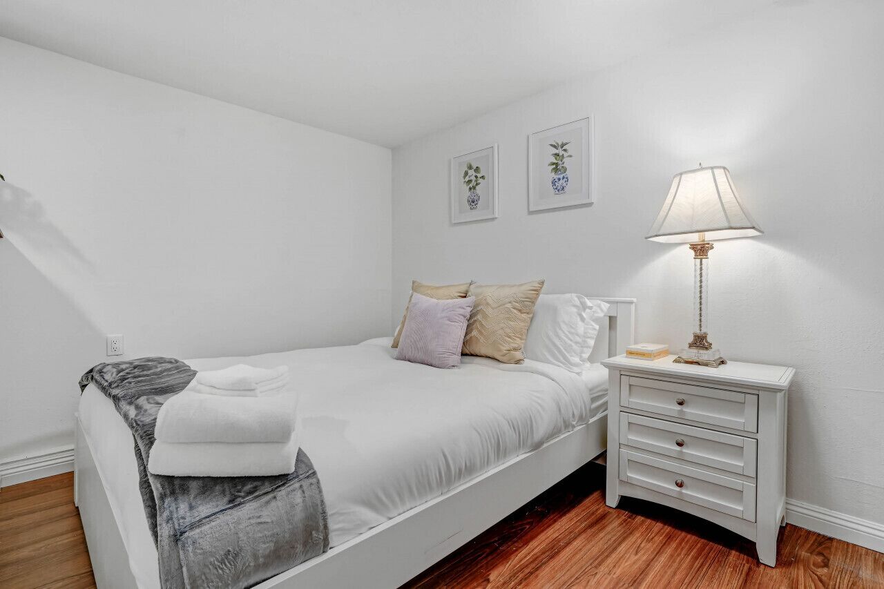 1 多间卧室、熨斗/熨衣板、免费 WiFi、床单