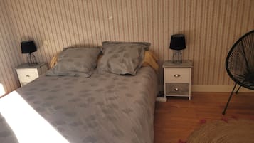 1 bedroom, iron/ironing board, free WiFi, bed sheets