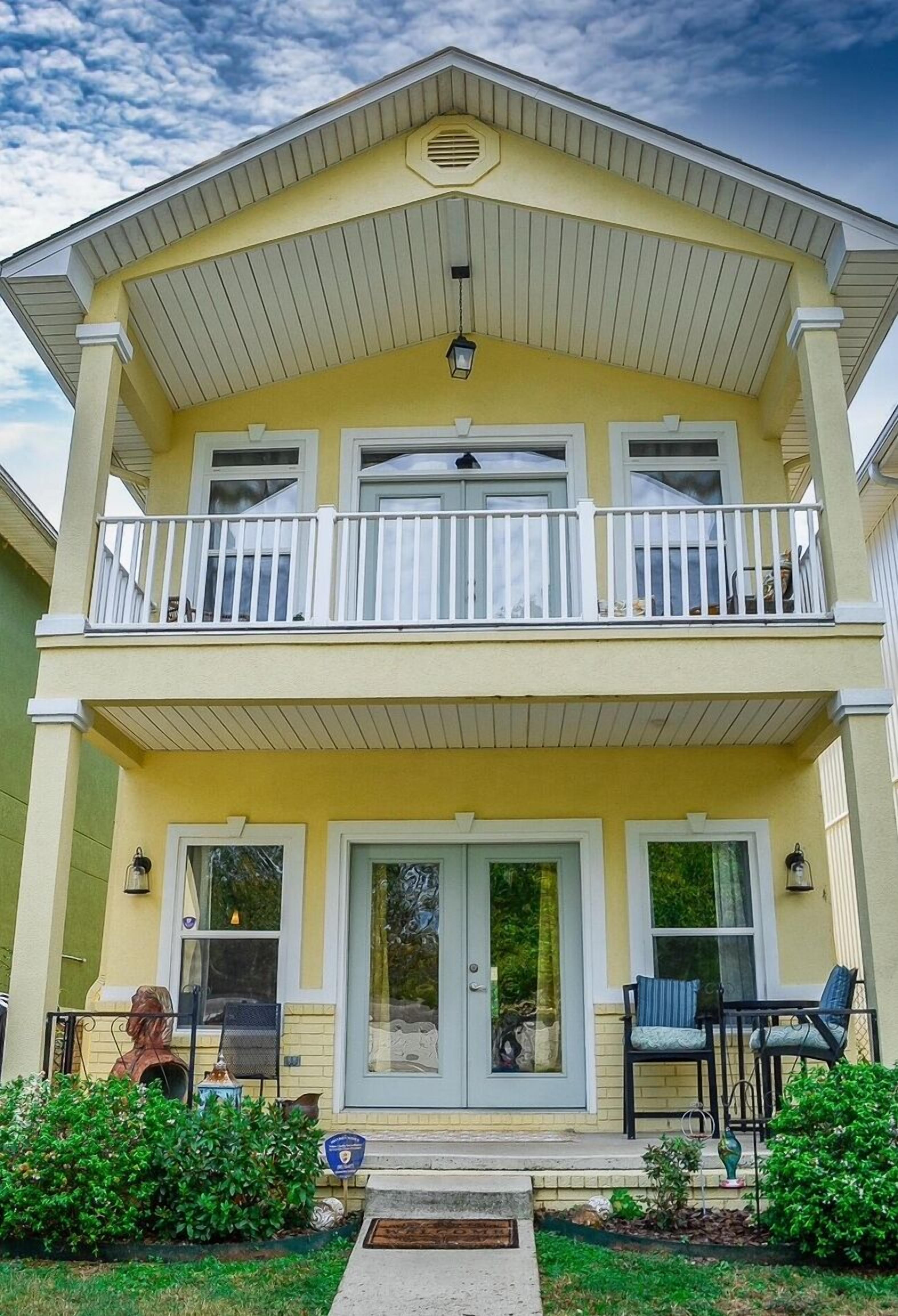 Beautiful Lake Home with Spectacular views. Centrally located!!