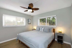 2 Schlafzimmer, Bügeleisen/Bügelbrett, Reisekinderbett, kostenloses WLAN