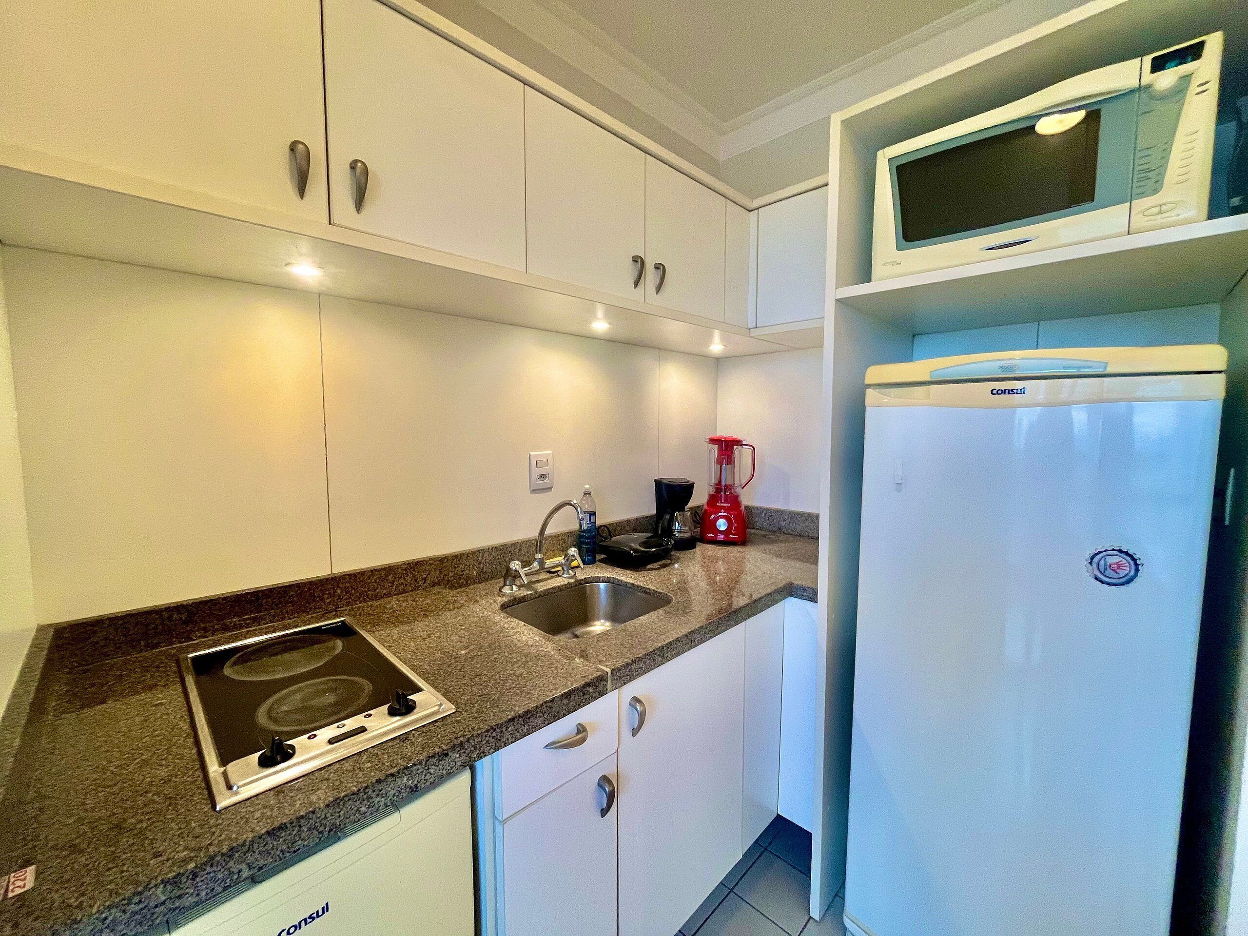 Suíte panorâmica | Cozinha privada | Frigobar, micro-ondas, máquina de café expresso, produtos de limpeza