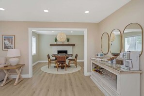 Interior - Backyard Oasis! Fully remodelled! 4 min to beach! (Seminole)