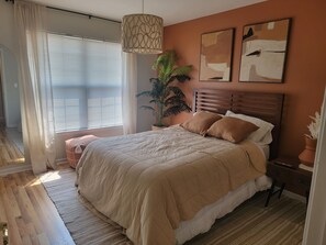 4 chambres, fer et planche à repasser, accès au Wi-Fi (inclus)