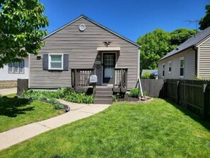 Exterior - Whole House in Bay View + Fenced-in Yard + Parking (Milwaukee)