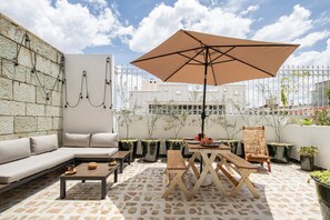 Villa | 8 bedrooms, Internet