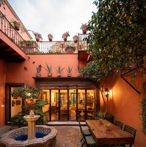 Villa | 4 bedrooms, Internet - Holt s Casa Parque Ju rez (San Miguel de Allende)