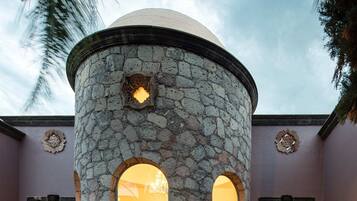 Villa, Accessible | 6 bedrooms, Internet