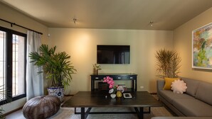 House, Accessible - Panorama de la Parroquia (San Miguel de Allende)
