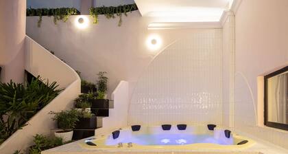 Holt s Casa De Mi Independencia