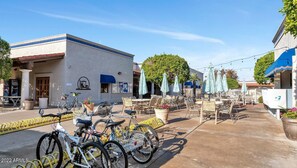 Outdoor dining - Mesa Community Vacation Home (Mesa)