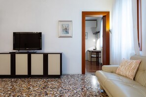 Fernseher