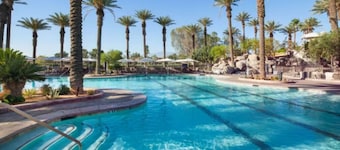 The Westin Mission Hills Resort Villa (Two Bedroom)