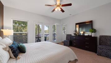 5 bedrooms, travel cot, WiFi, bed sheets