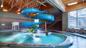 Innenpool, beheizter Pool