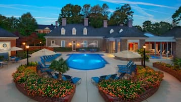 Indoor pool, a heated pool