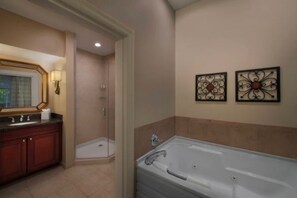 Hair dryer, towels - Marriott's Manor Club (2BR) (Williamsburg)